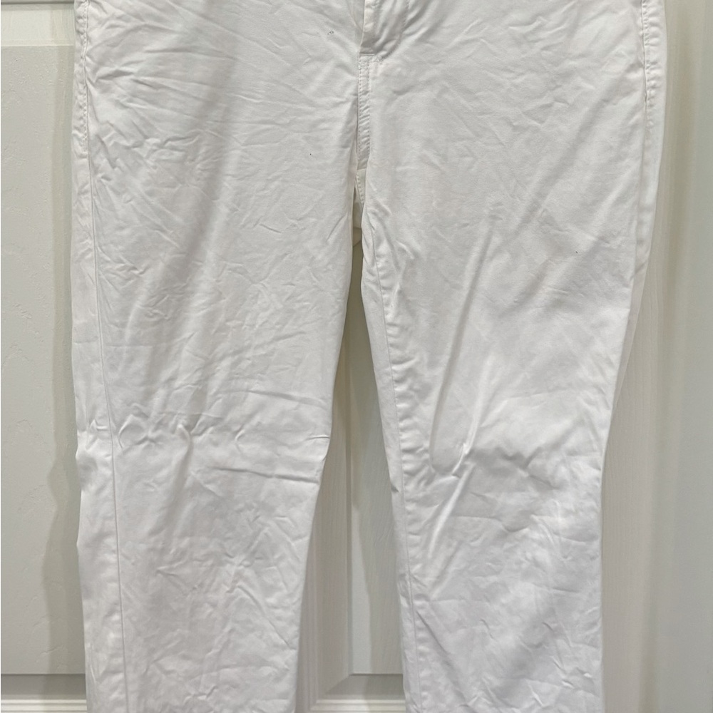 GAP WHITE PANTS SIZE 2